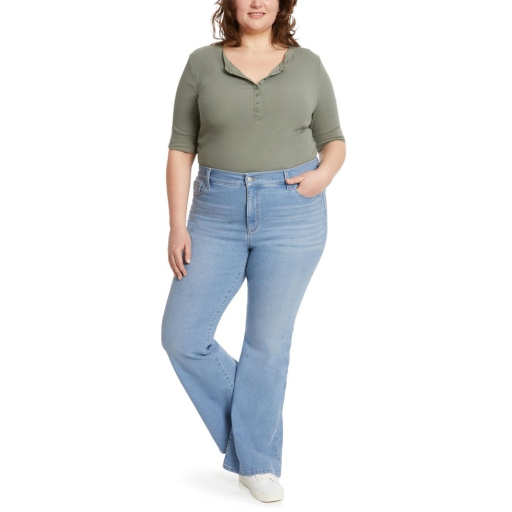 Jessica Simpson Women's High Rise Flare Jean